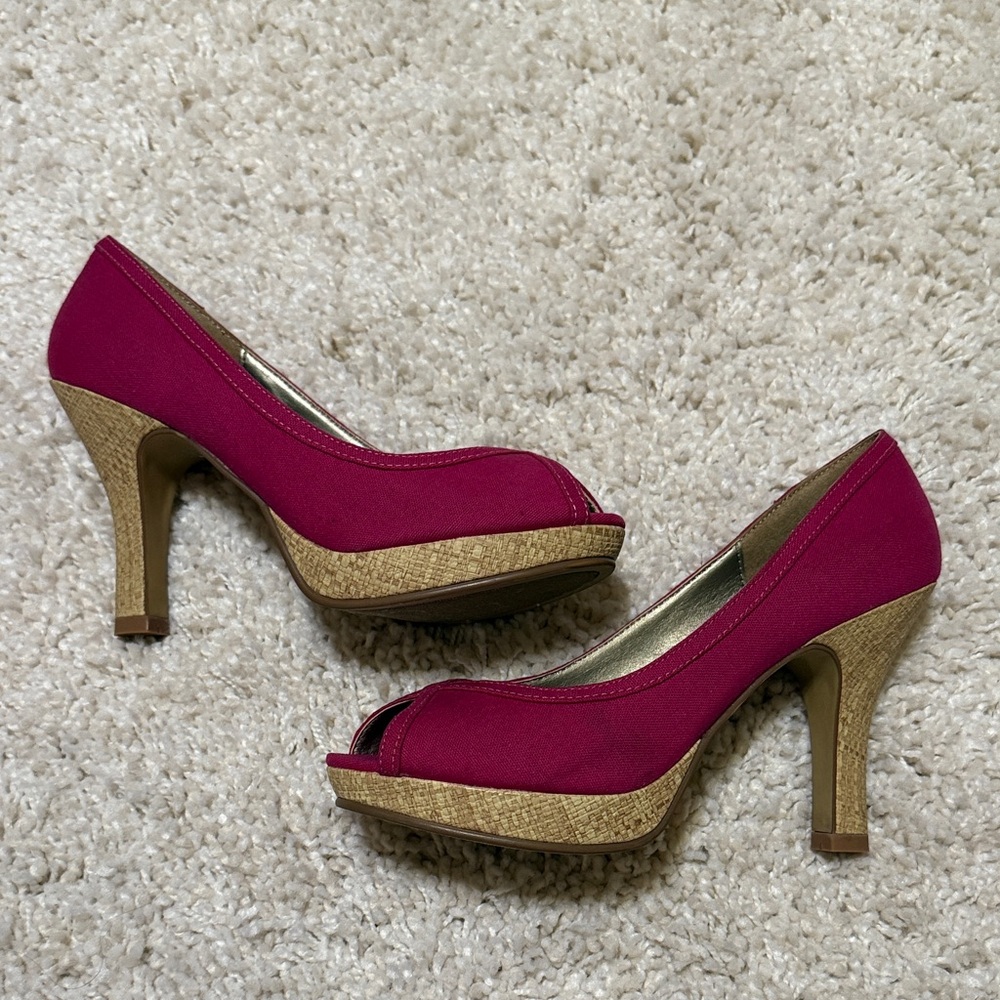 New Madden girl pink cream wood open toe heels 4” size 6.5